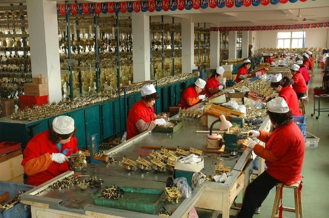 "中国名牌产品 ","中华老字号"等殊荣,成为中国钟表业唯一同时拥有机